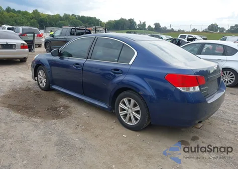 2010 Subaru Legacy 2.5I Premium z USA, uszkodzony, nr VIN 4S3BMCC67A3219133